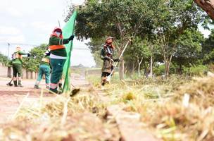 Após acordo, greve da limpeza pública de Teresina deve acabar até o final do dia - (Jailson Soares/O Dia) (Foto: Jailson Soares/O Dia)