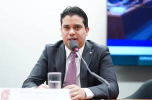 Capa (Foto: Pablo Valadares / Câmara dos Deputados)