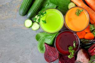 As melhores combinações de frutas e legumes para sucos