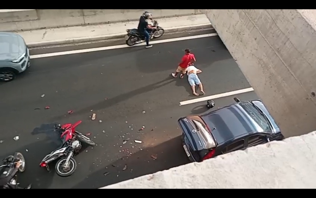 Colisão em viaduto de Teresina