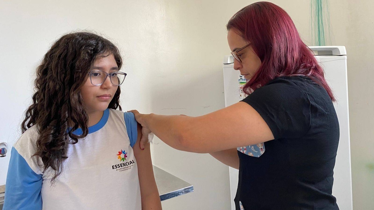 Fundação Municipal de Saúde amplia vacinação contra a dengue