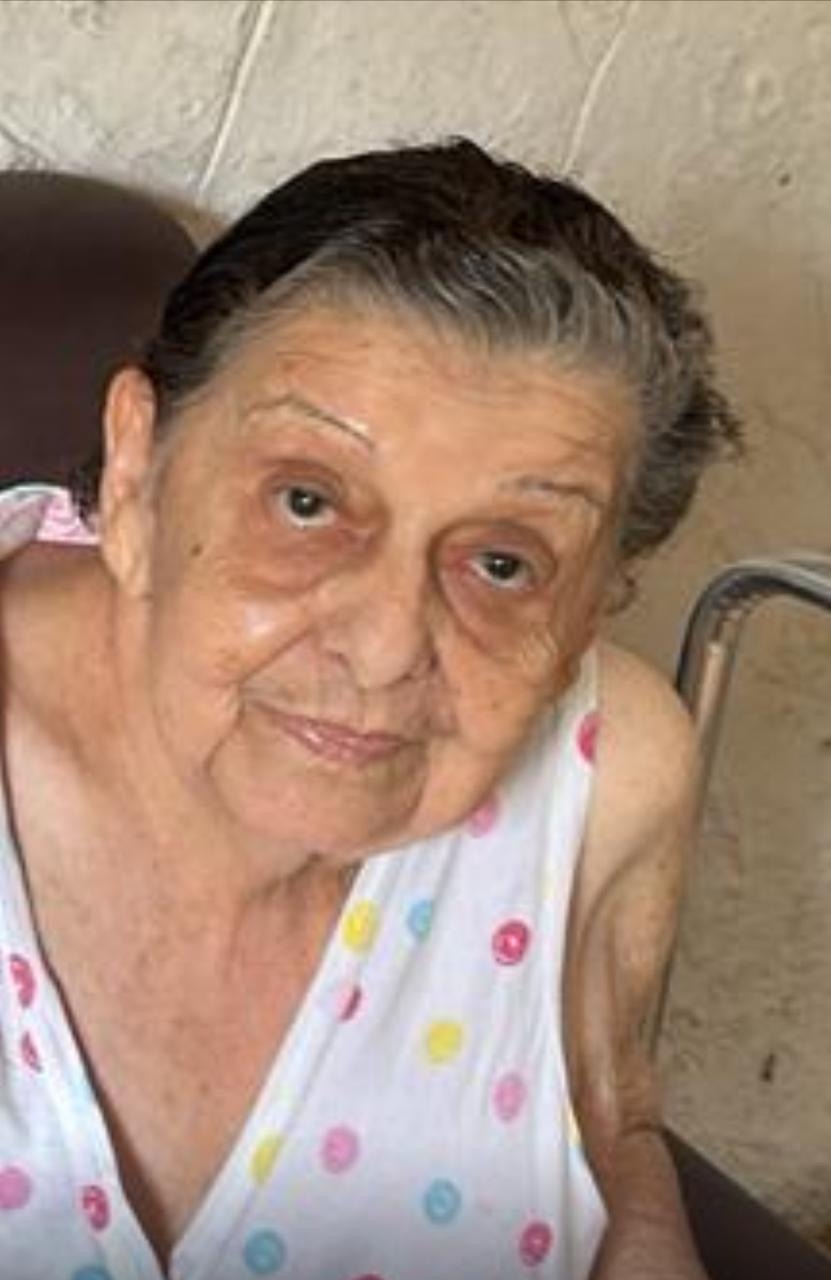 Luto com a partida de dona Teresinha
