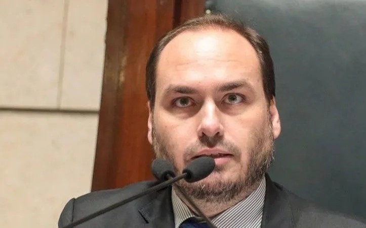 Carlos Bolsonaro