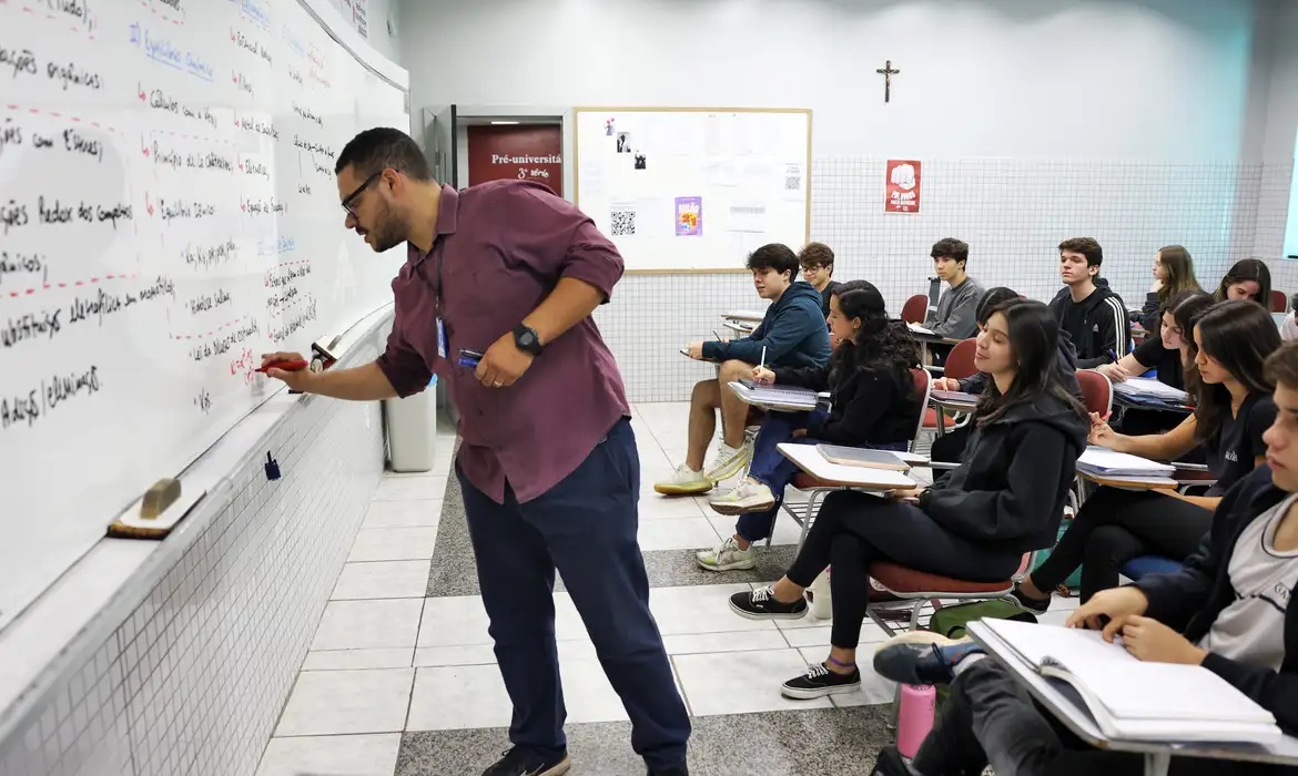 divulgado resultado da lista de espera para o 2º semestre
