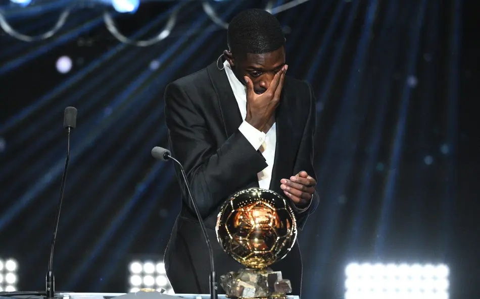 Ousmane Dembélé venceu a Bola de Ouro