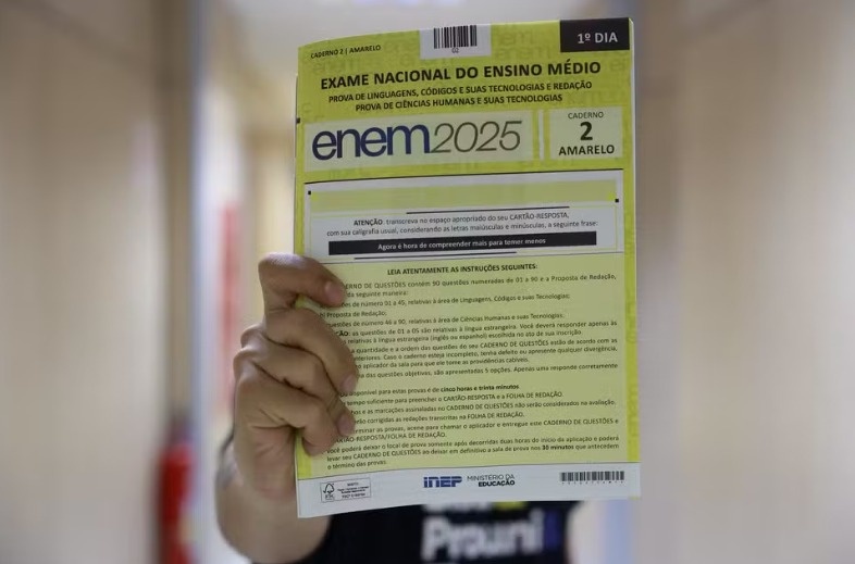 Atraso na certificação do Enem ameaça matrícula de aprovados em universidades