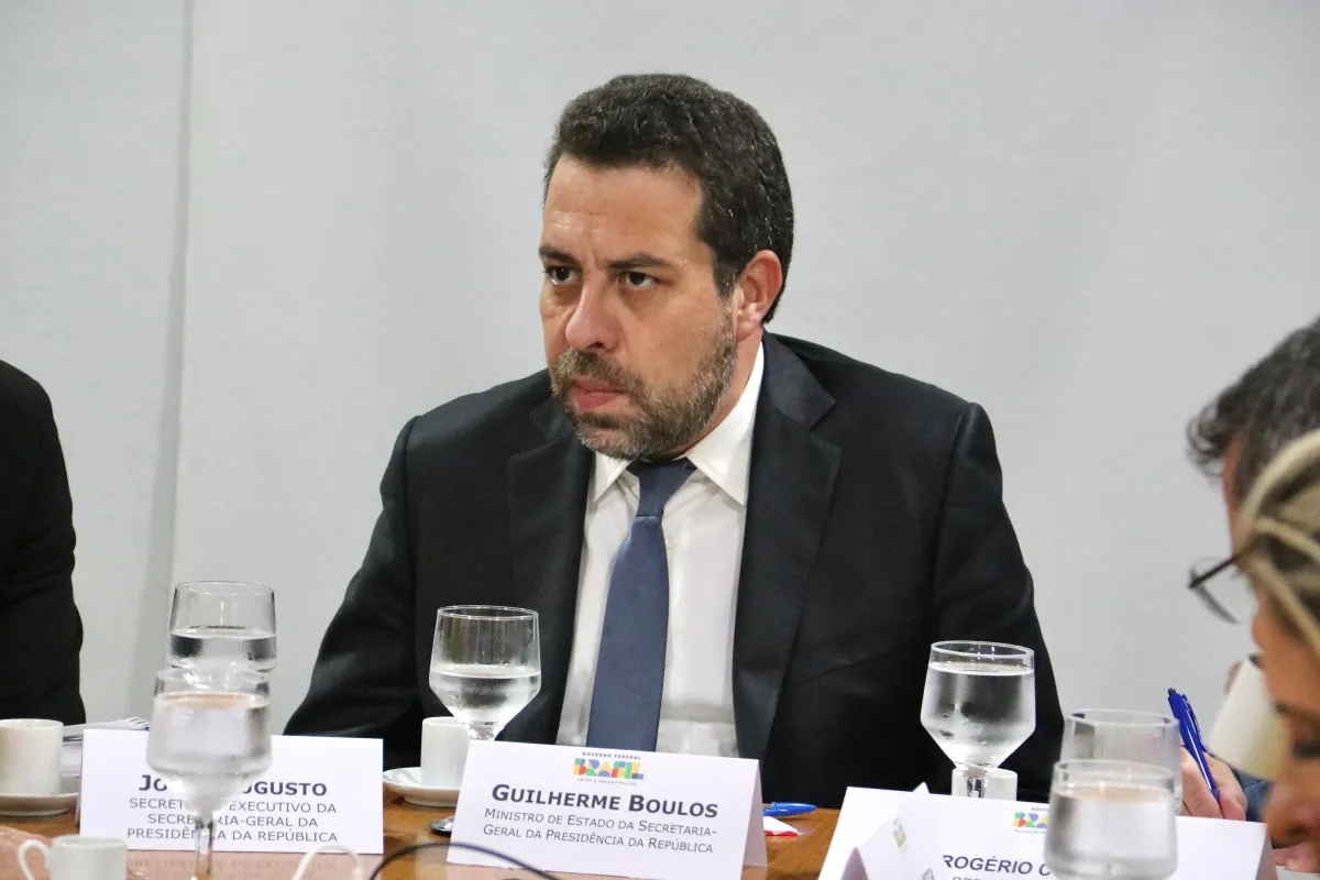 O ministro Guilherme Boulos