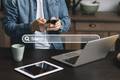 Como uma empresa pode ganhar visibilidade nas pesquisas locais em Portugal?
