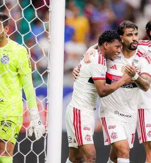 Flamengo vence o Bahia por 3 a 0 fora de casa