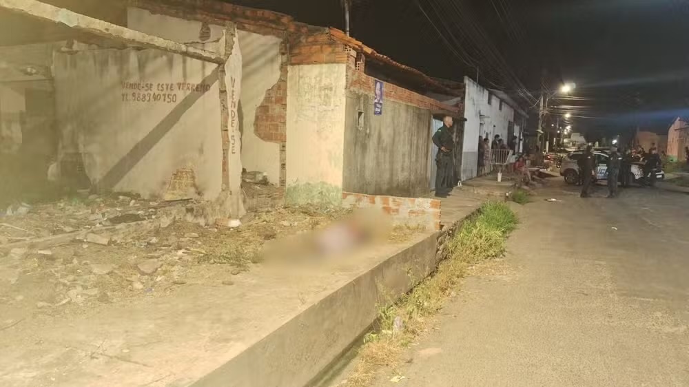 Homicídio ocorreu na noite desta quarta-feira (14)