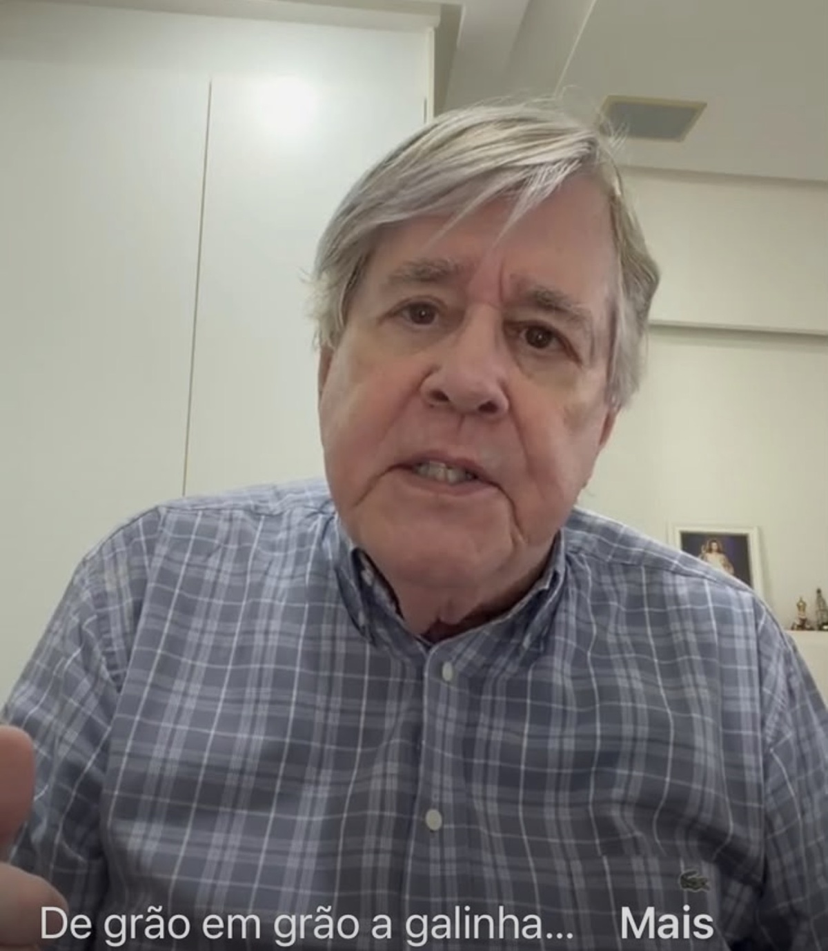 Hugo Napoleão gravou um vídeo para dizer que não só vota em Flávio Bolsonaro como o recomenda para os amigos e admiradores.
