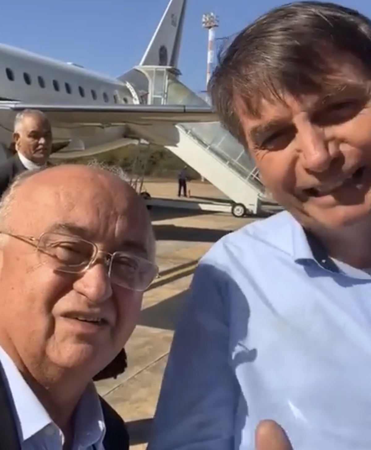 Legenda: Júlio César  e o filho Georgiano, mostram que tem afinidade com o capitão.