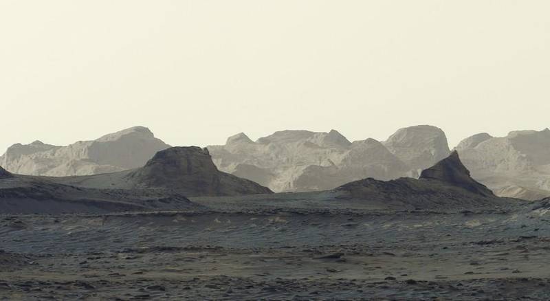 Rover Curiosity revela detalhes dos paredões de Marte