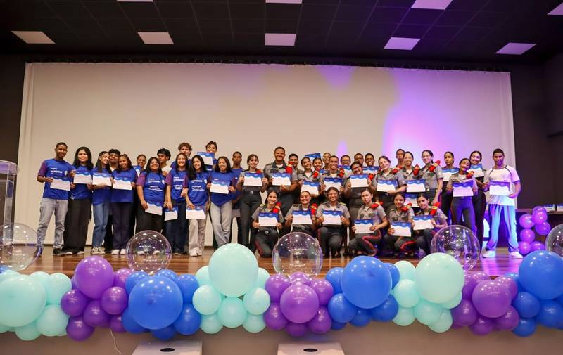 Estudantes de Timon criam solução para controlar pressão da água