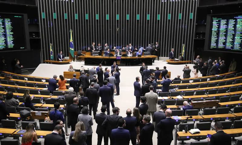 Número de mulheres eleitas para Congresso bate recorde em 2026