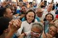 María Corina Machado retorna à Venezuela após meses fora do país