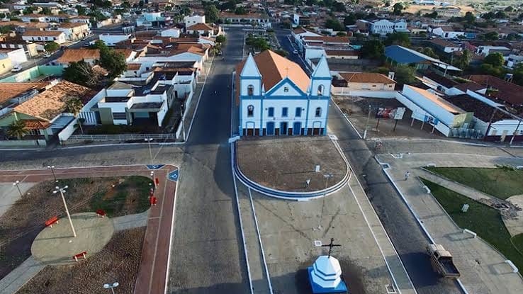São João do Piauí também enfrentou temperaturas acima dos 40°C, evidenciando que o calor extremo atinge diferentes regiões do estado e impõe desafios à população.