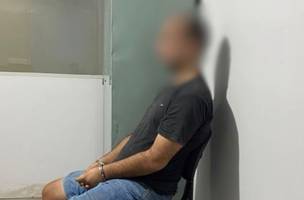 Suspeito foi conduzido à delegacia na segunda-feira (5) (Foto: Divulgação-PCPI)