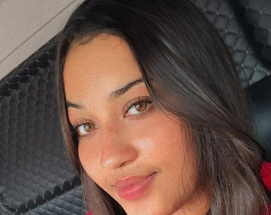 Ane Caroline Alves