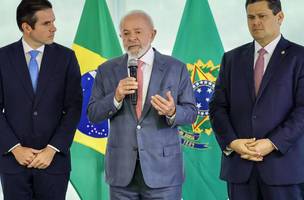 Lula durante mensagem ao Congresso onde defendeu o fim da escala 6x1 (Foto: Agência Brasil)