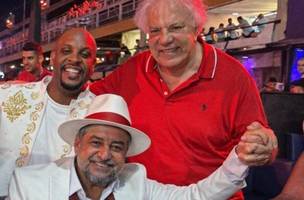 Washington Quaquá, prefeitor de Maricá (PT-RJ), de chapéu, ao lado de Capitão Guimarães, de vermelho (Foto: Reprodução/Redes Sociais)