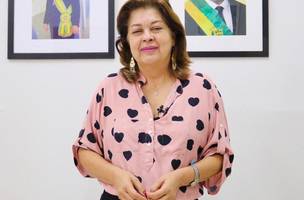 A secretária das Mulheres, Zenaide Lustosa, ainda não se manifestou oficialmente mais de 72 horas após o caso na Delegacia-Geral. (Foto: Reprodução)