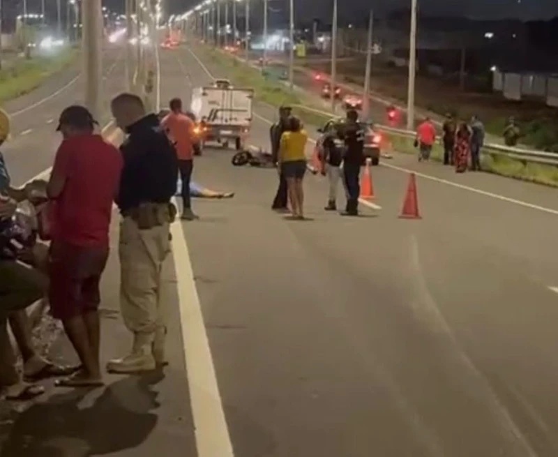 A vítima morreu ainda no local