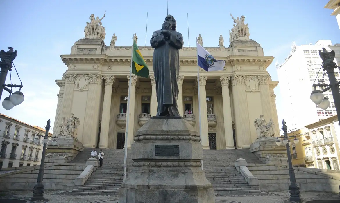 Palácio Tiradentes, sede da Alerj, no centro do Rio de Janeiro