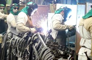 Setor industrial (Foto: EBC)