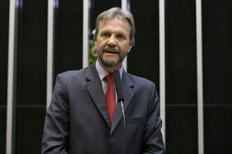 Deputado Pedro Uczai, líder do Partido dos Trabalhadores.