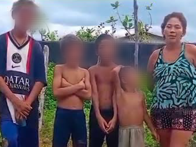 Família vivia em um sobrado que cedeu na madrugada desta segunda-feira (20)