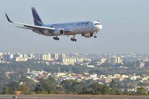 Passagens aéreas registram alta de 11,2%, aponta Anac