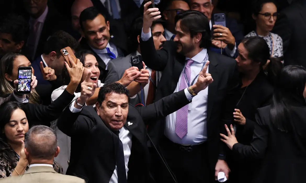 Rejeita indicação de Messias