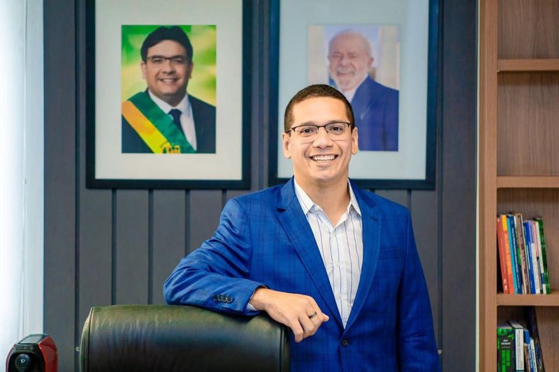 Secretário Daniel Oliveira, atual secretário de turismo