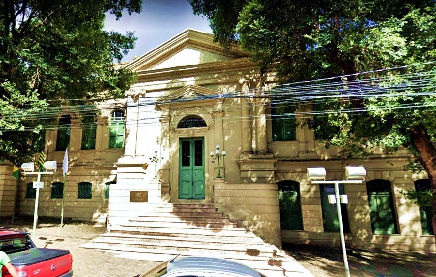 Servidores em greve