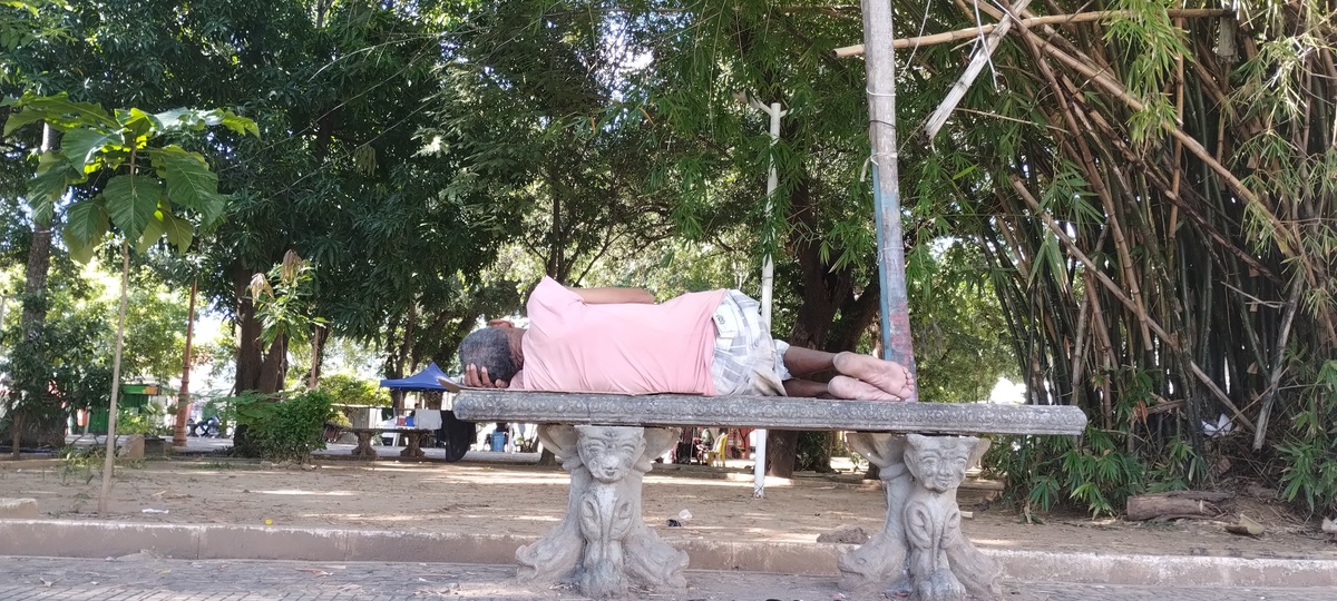 Insegurança e degradação na Praça João Luiz