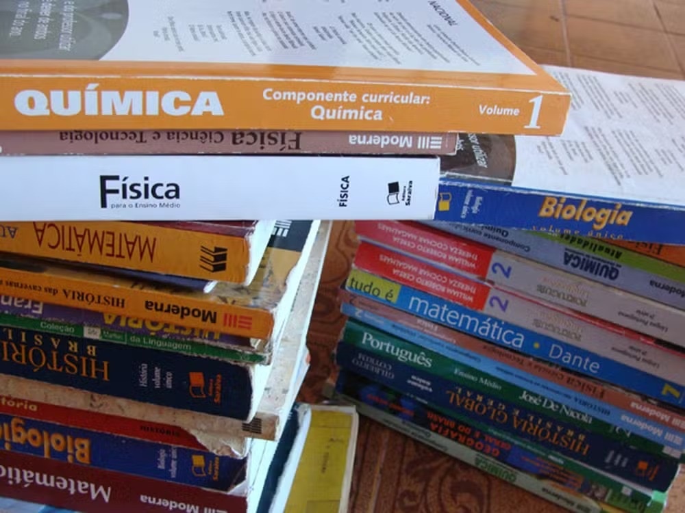 Livros didáticos