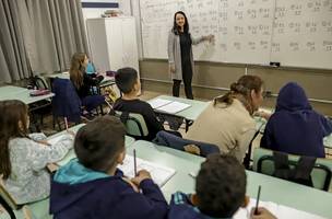 Piso salarial (Foto: Professores)