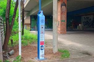 Totem inteligente foi instalado na avenida Marechal Castelo Branco (Foto: Reprodução)