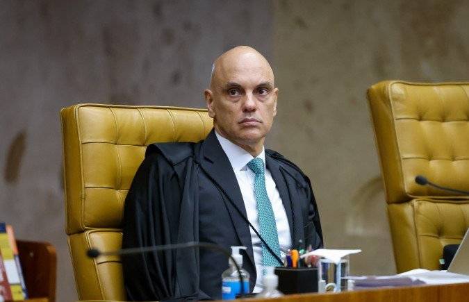Decisão de Moraes sobre IA em evento do PL provoca reação no TSE