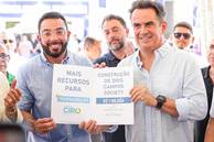 Ciro destina R$ 4,8 milhões para ampliar asfaltamento em Parnaíba