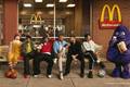 McDonald’s lança campanha da Copa com copos exclusivos e brindes temáticos