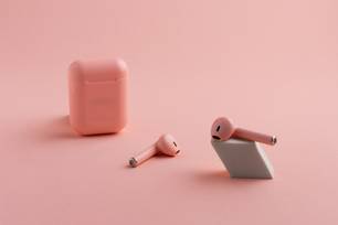 Uso excessivo de fones pode aumentar risco de perda auditiva permanente