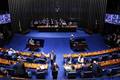 Alcolumbre segura PEC do fim da escala 6x1 e adia debate no Senado
