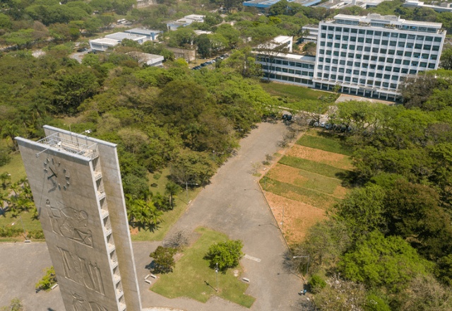 USP manteve a liderança regional, apesar de queda no ranking mundial.