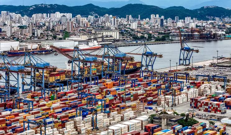 Apex anuncia plano de R$ 130 milhões para ampliar mercados das exportações