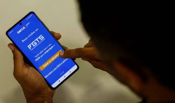 Caixa inicia pagamento de R$ 13 bilhões do lucro do FGTS aos trabalhadores