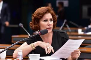 Corte italiana analisa novo pedido de extradição da ex-deputada Carla Zambelli