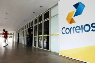 Correios suspendem fechamento de agências e mantêm diálogo com servidores ativos