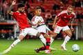 Flamengo empata com Internacional e aumenta distância da liderança